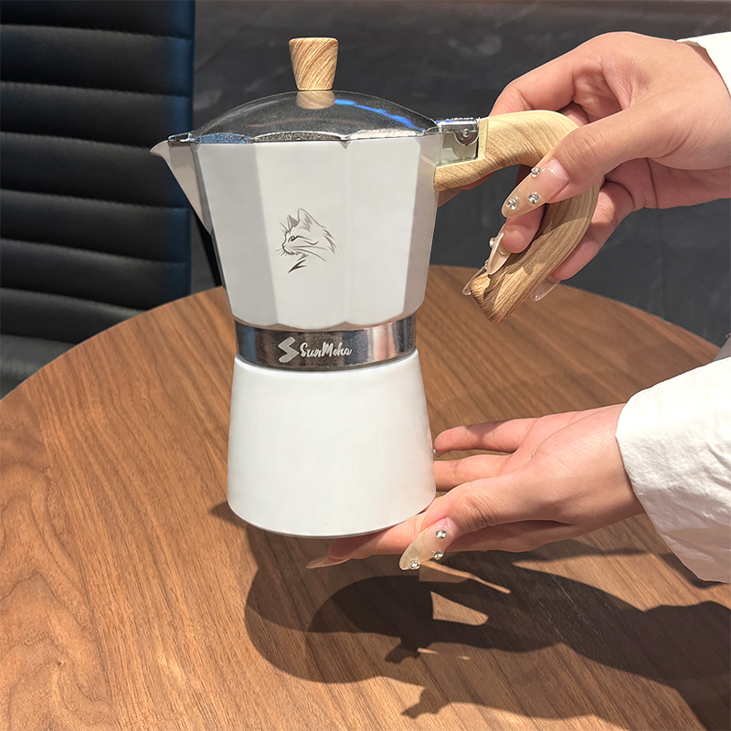 Hero Coffee Equipment - Caffettiera Moka 3/6 Tazze - Macchina