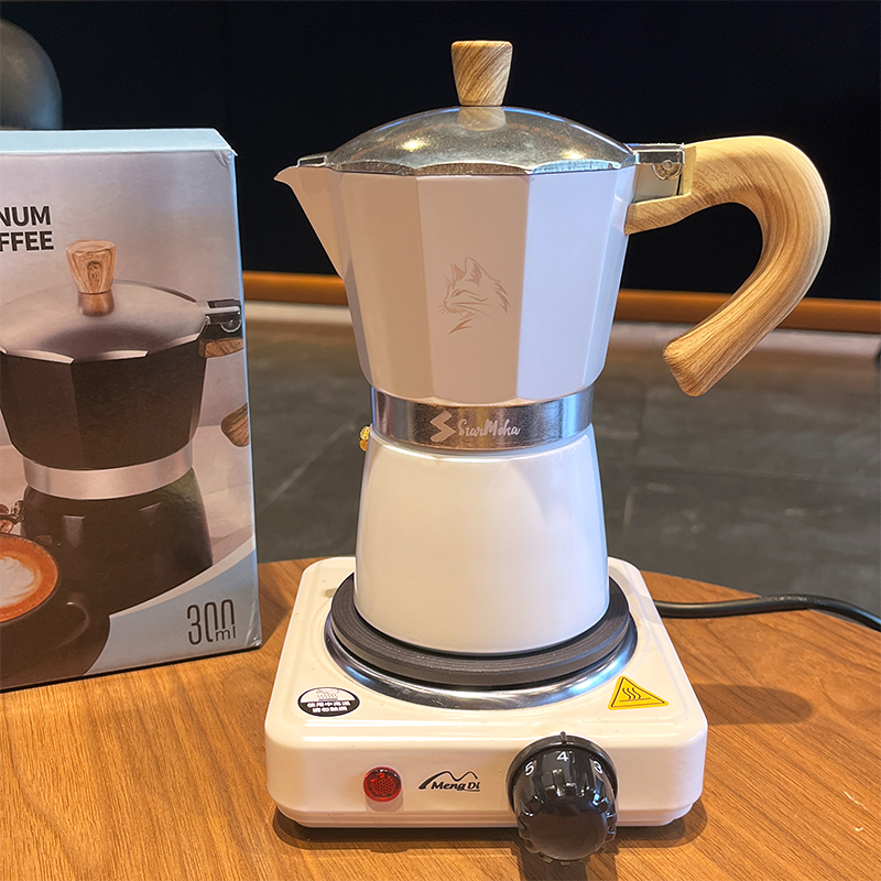 Caffettiera Moka 3/6 Tazze - M - Hero Coffee Equipment recensione e prezzo